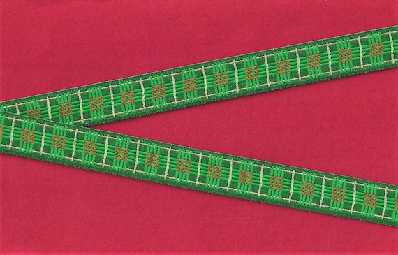 HOLIDAY E-09-A Jacquard Ribbon Poly Trim 7/8" wide (22mm) Holiday Tartan Plaid in Red & Green w/Metallic Gold Accents, Per Yard