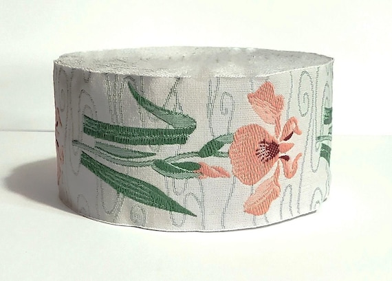 KAFKA H-10/04 Jacquard Ribbon Woven Organic Cotton Trim 1-1/2" wide (38mm) Gray Background w/Peach Irises & 2-Tone Green Leaves