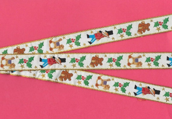 HOLIDAY D-02-A Jacquard Ribbon Poly Trim 3/4" Wide (20mm) Nutcrackers/Holly/Horses/Bears on Cream with Metallic Accents, Per Yard