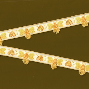 INSECTOS C-07-A Cinta Jacquard de Algodón con Ribete de 16 mm de Ancho (5/8"), Estilo Vintage, Raro, Hecho en Francia, Fondo Blanco Roto con Abejorros y Colmenas con Flecos