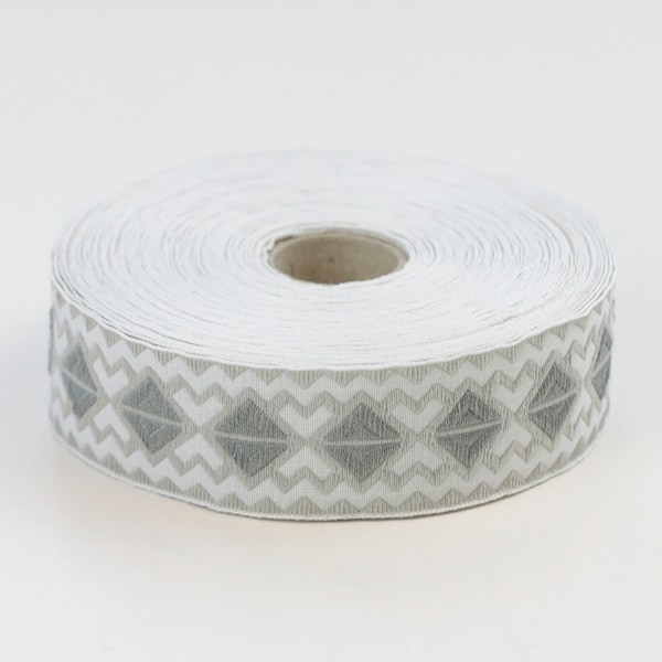 KAFKA F-14/05 Jacquard Ribbon Woven Organic Cotton Trim 1" wide (25mm) White w/Gray Geometric Diamond Pattern Lt Gray Zig Zag Lines
