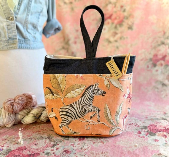 ATENTI "SAVANNAH" Peach with Zebras, 8-Pocket Tall Caddy Organizer, Needle Arts/Knitting, Project Bag, Handmade USA