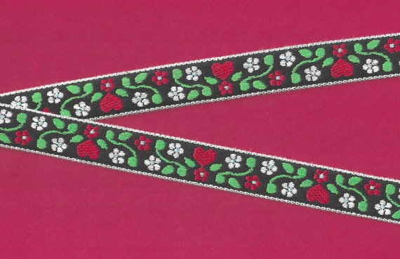 HOLIDAY E-11-B Jacquard Ribbon Woven Cotton Trim 7/8" Wide (22mm) VINTAGE Black w/Red & White Flowers, Green Leaves and Red Hearts, Per Yard