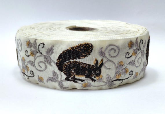 KAFKA G-34/04 Jacquard Ribbon Organic Cotton Trim 1-1/4" wide (32mm) Ivory w/Dark Brown Squirrels