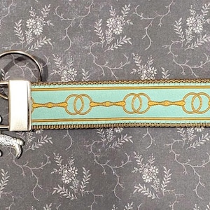 Hästbett Jacquardband/Nylonväv 2,5 cm brett (25 mm) 13,5 cm långt Nyckelring med berlocker