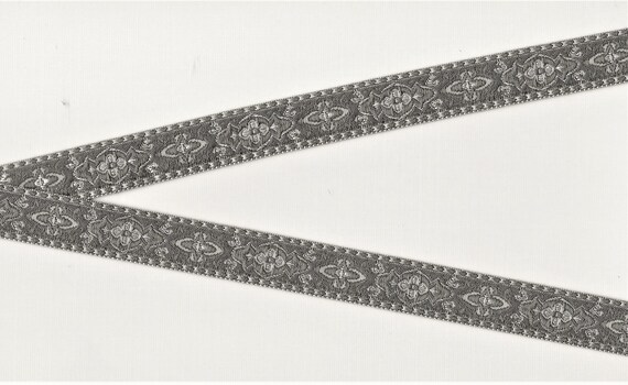 GEOMETRIC C-06-P Jacquard Ribbon Poly Trim 5/8" wide (16mm) Made in France, Gray Renaissance