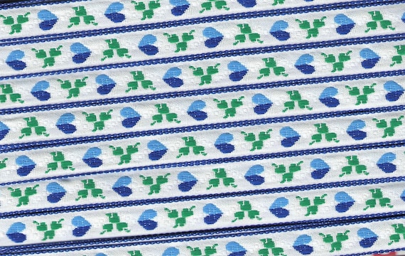 HEARTS/FLOWERS B-12-G Jacquard Ribbon Cotton Trim, 1/2" Wide (13mm) White w/Blue Border/Variegated Hearts, White Accents, Green Leaves