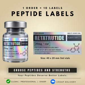Könnte beinhalten: Ein durchsichtiges Glasfläschchen mit einem holografischen Etikett mit der Aufschrift RETATRUTIDE, 20mg/vial, lab grade, multi-dose vial, purity >99%, for subcutaneous use only, store at 2-8C, do not freeze, research use only. Größe: 40 x 20 mm 3ml.