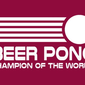Bier Pong Champion der Welt T-Shirt lustige Shirt Mens Womens Party T-Shirt (auch auf Crewneck Sweatshirts und Hoodies erhältlich) SM-5XL