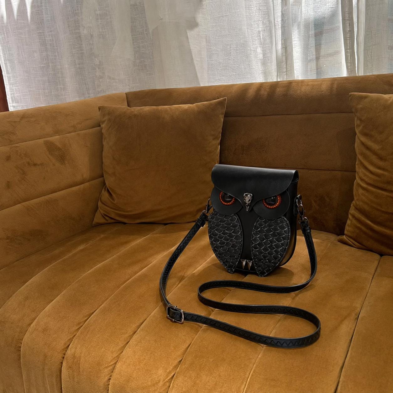 Owl Crossbody Bag, Gothic Black Purse, Halloween Shoulder Bag, Witchy Owl Handbag, Animal Shaped Bag
