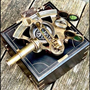 Sextant en laiton massif avec boussole fonctionnelle et coffret en bois - Instrument de navigation nautique SL n° 5969