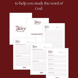 Peut inclure: Une collection de modèles de papier blanc pour un journal de prière sur un fond rouge foncé. Le texte indique TEMPLATES to help you study the word of God, The glory PRAYER JOURNAL, THE APPLE METHOD et Glory. Les pages comportent des lignes.
