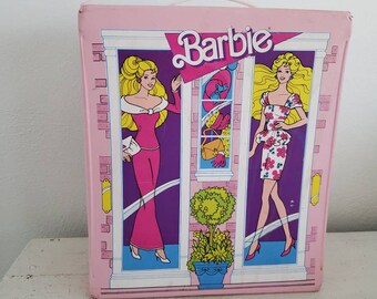 carrying case for barbie dolls