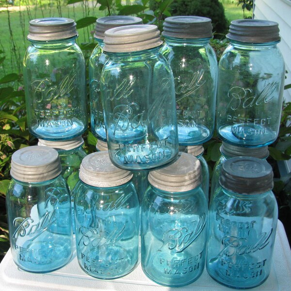 Vintage 12 Aqua  Blue Ball Perfect Mason Quart Jars with Zinc Lids Wedding Decor