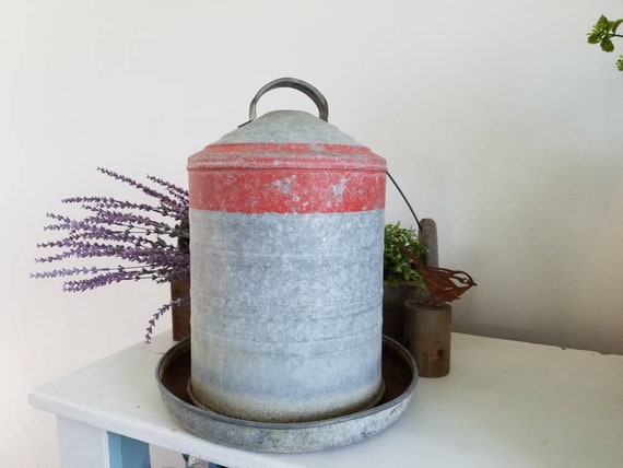 Vintage Chicken Waterer Galvanized Metal Chicken Water Etsy