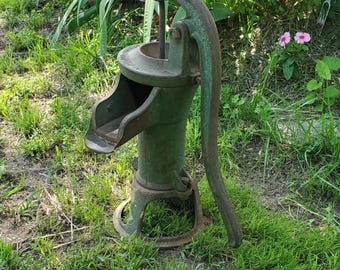 Antique Columbiana Pump Co Hand Water Well Pump | Cast Iron Primitive Farmhouse Decor | Vintage Garden Art