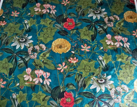 LEE JOFA KRAVET Botanical Wildflowers Foliage Velvet Fabric 10