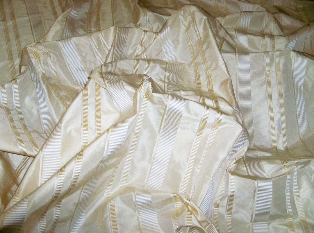 BARANZELLI SCALAMANDRE SORRENTO Ribbed Stripe Silk Damask - Etsy