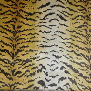 SCALAMANDRE TIGRE TIGER Viscose Velvet Fabric 2 Yard Ivory Gold Black