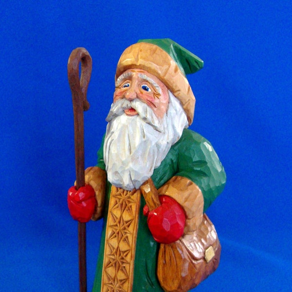 Old World Santa Claus, A Handmade Woodcarving Gift, Chip Carved Fur Trim, With A Staff and Bag, Collectable Wood Carving Gift