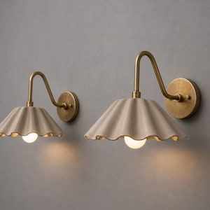 Brass Wall Sconce, Vintage Brass Wall Light, Handmade Scalloped Sconce, Antique Brass Vanity Light, Bathroom Lighting, Hardwire Plug