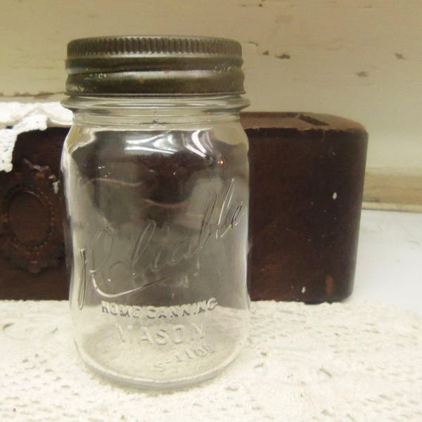 One Vintage IMPERFECT Clear Reliable Home Canning Mason Jar Pint Sized with Metal Ring and Correct Glass Insert LINES in the Glass B1189