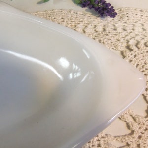 Vintage White or Milk Glass Large Fish Shaped Tray or Dish B161 image 2