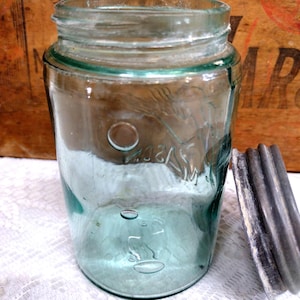 One Antique Aqua Blue 3 L Ball Mason Pint Sized Jar with Rustic Zinc Lid CHIP to LIP Imperfect Jar Please Read Description image 8