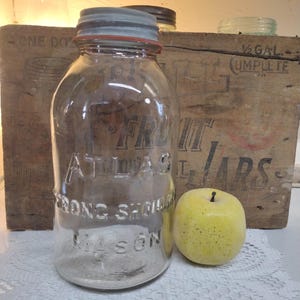 One Vintage SLIGHTLY IMPERFECT Clear Smoky Yellow Atlas Strong Shoulder Mason Half Gallon Regular Mouth Jar with Rustic Atlas Zinc Lid