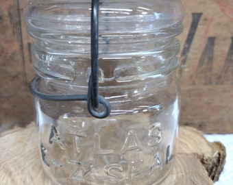 1 Vintage SLIGHTLY IMPERFECT Clear Half Pint Atlas E Z Seal Jar with Wire Bail and Regular or Standard Mouth Glass Lid Hard to Find Size