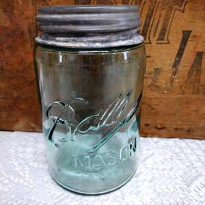 One Antique Aqua Blue 3 L Ball Mason Pint Sized Jar with Rustic Zinc Lid CHIP to LIP Imperfect Jar Please Read Description image 5