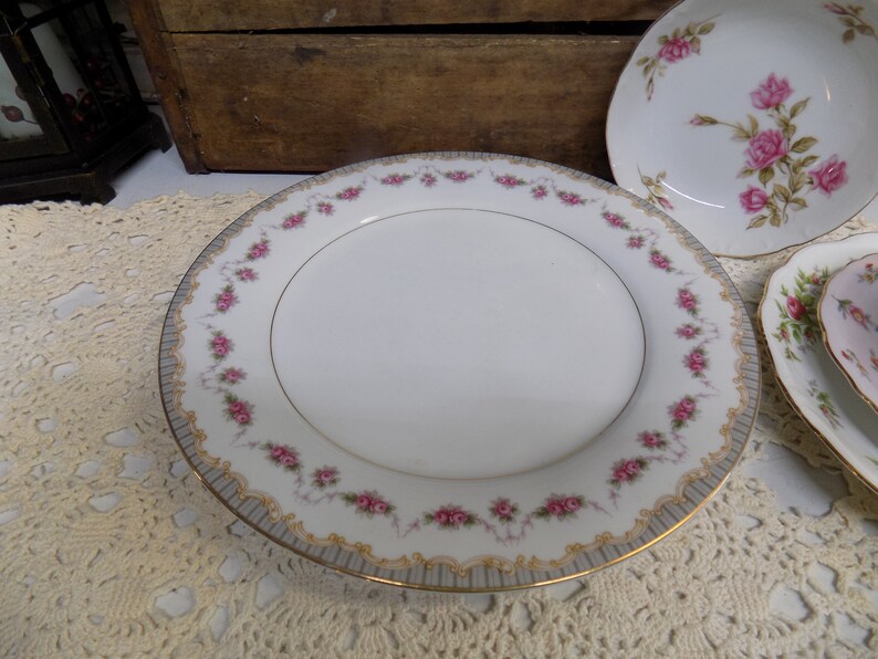 5 Piece Vintage Mismatched China Place Setting Vintage Tea Party Wedding China B1090