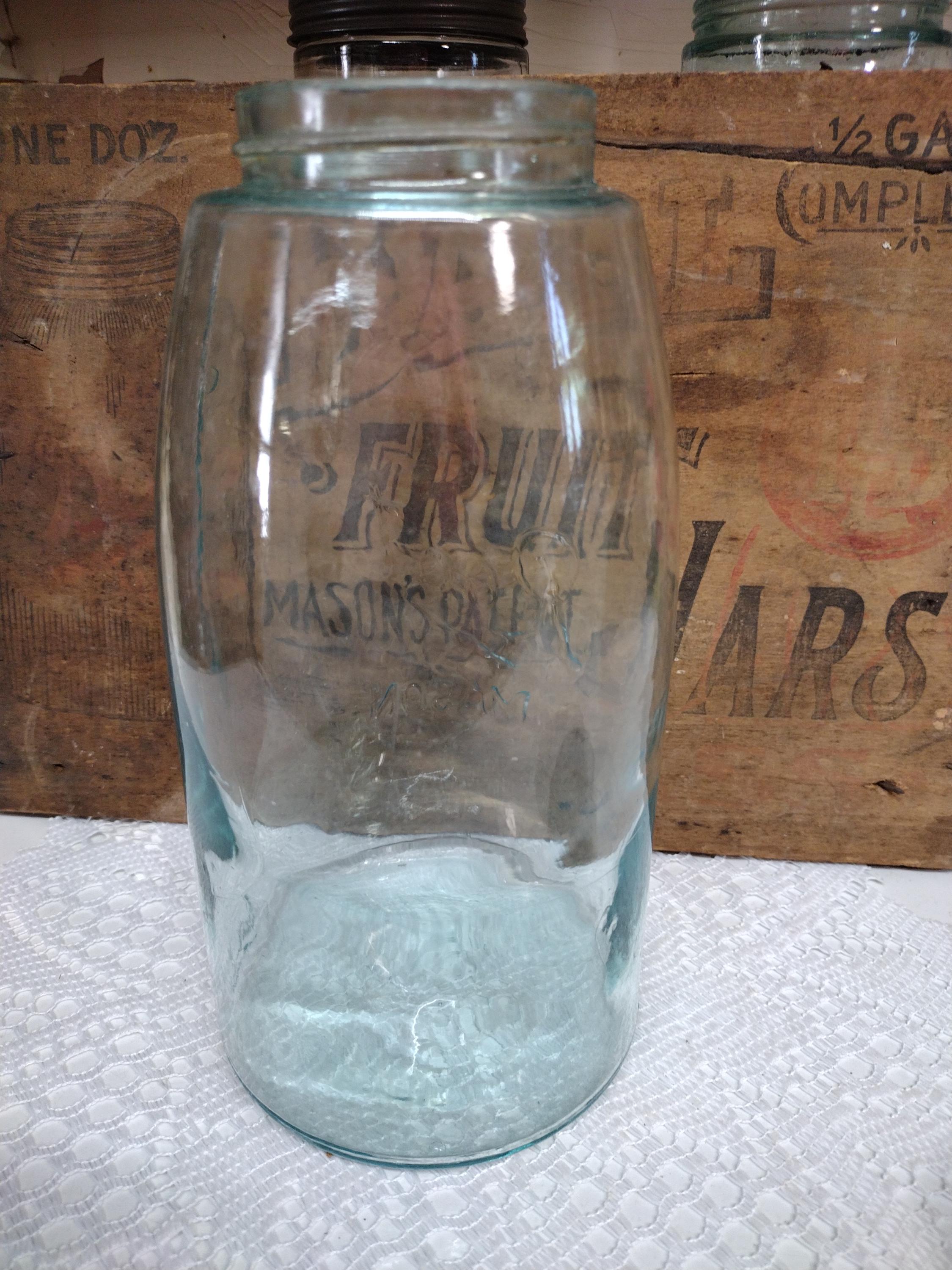 jar　0818 Tall Clear Glass Jar with White Lid, 8 oz | Specialty Bottle