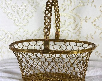 Cesta grande vintage de alambre de latón macizo con asa giratoria trenzada, cesta de frutas de malla tejida, decoración dorada estilo Hollywood Regency