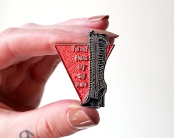 Lady GaGa - Marry the Night pin - Born This Way pin