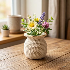 Small Crochet Vase Pattern PDF, Decorative Flower Pot, Beginner Crochet Home Decor, Instant Download DIY Pattern