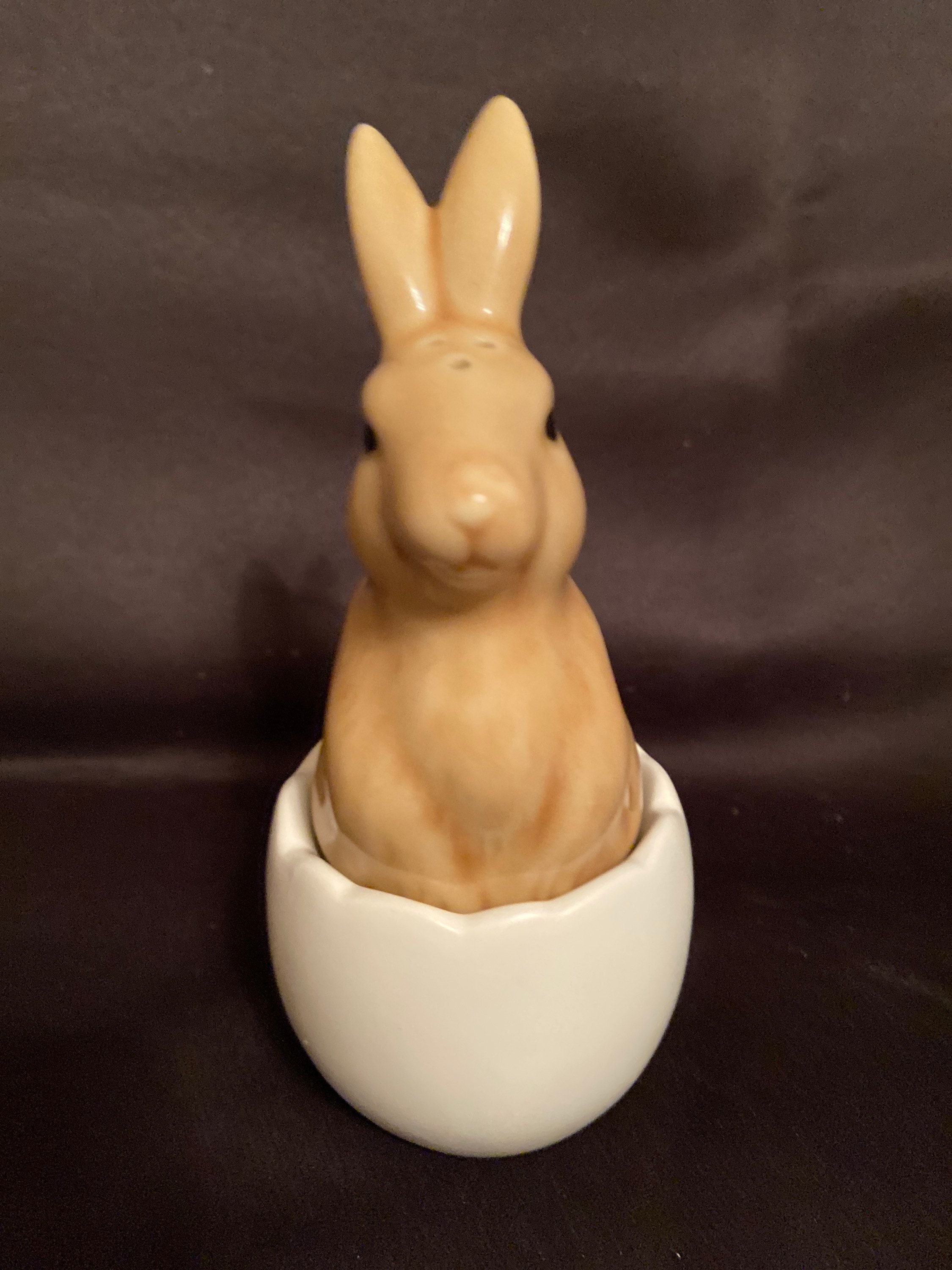 Vintage Rabbit Salt and Pepper Shakers Easter Bunny Salt Etsy