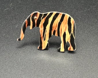 Vintage Striped Brown and Black Elephant Laminate Resin Enamel Lightweight Brooch with Gold Accents Pin FREE SHIPPING