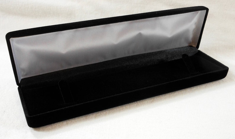 6 New Black Velvet Jewelry Gift Boxes for Bracelets