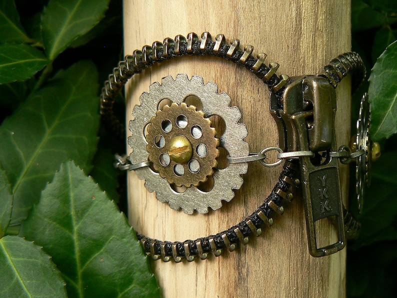 Steampunk Owl Zipper Cuff Bracelet image 2