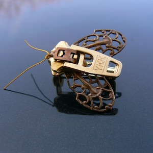 Steampunk-Motte Reißverschluss Brosche
