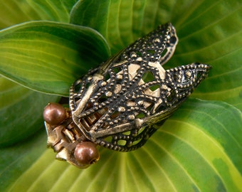 Steampunk Cicada Zipper Brooch