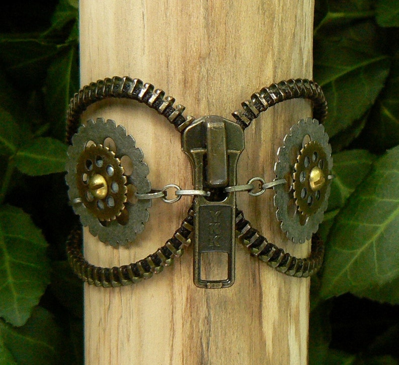 Steampunk Owl Zipper Cuff Bracelet image 4