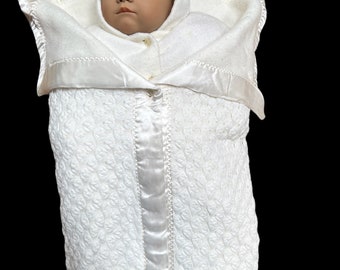Vintage Creamy White Two Piece Stroller Pram Set