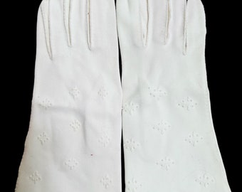 VTG Women's White Easter/Church/Formal Gloves S-M