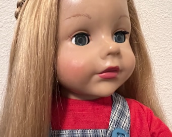 VTG  18" Madam Alexander Doll