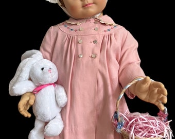 Absolutely adorable 1950s pink vintage coat and bonnet set approximately 18 months size