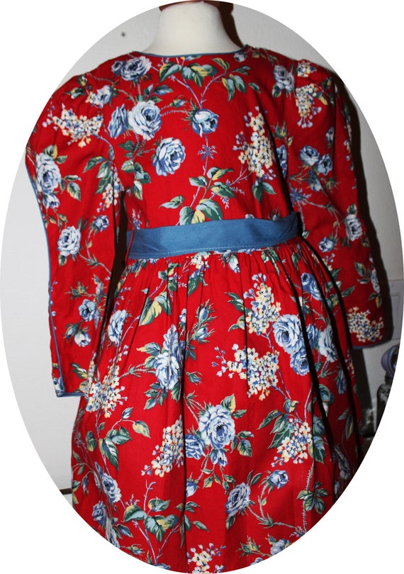 VTG Polly Flinders Lovely Red Blue Floral with Vic