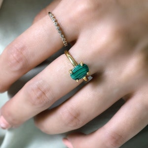 Malachite Ring · Semiprecious Green Ring · 14k Gold Malachite Gemstone Ring · Oval Engagement Ring