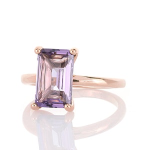 Rose Gold Semiprecious Ring · Amethyst Ring · Rectangle Ring · Small Cocktail Ring · Vintage Ring · Gemstone Ring · Rose Gold Ring